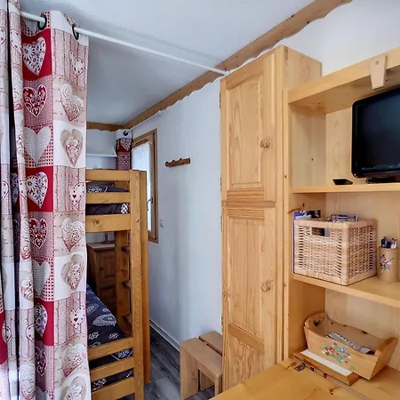 Renove, 4 Pers, Proche Pistes, Parking Gratuit Apartment